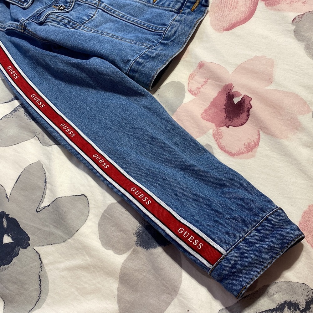 Guess Cropped Blue and Red Jean Jacket Size Small - Picture 6 of 8